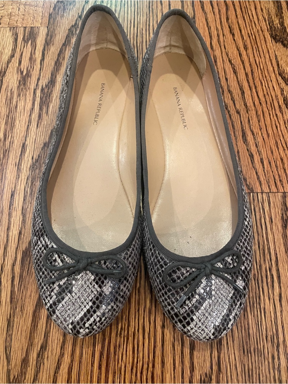 Banana Republic Snake-Print Ballet Flats with Bow 9.5